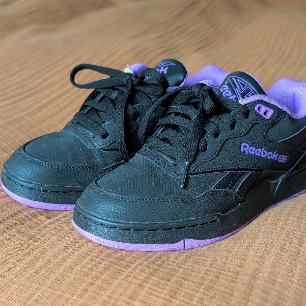 Reebok Black & Purple Sneakers